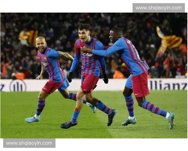 巴萨足球俱乐部辉煌历程与未来发展展望分析